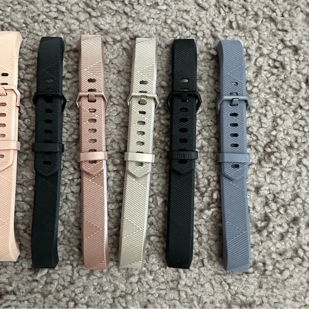 Interchangeable Silicone Rubber Fitbit Alta HR Band Strap Pack (Set of 7)